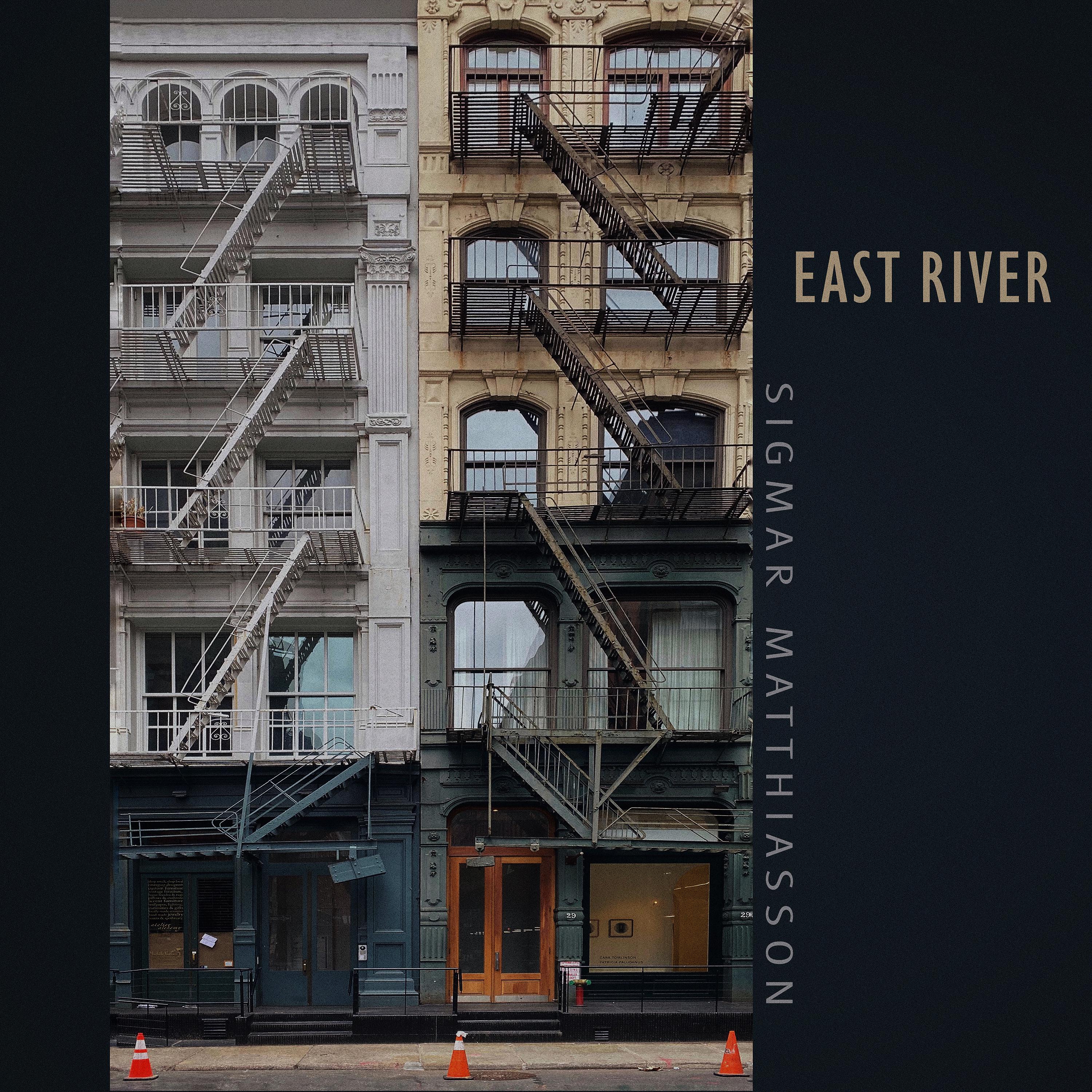 Постер альбома East River