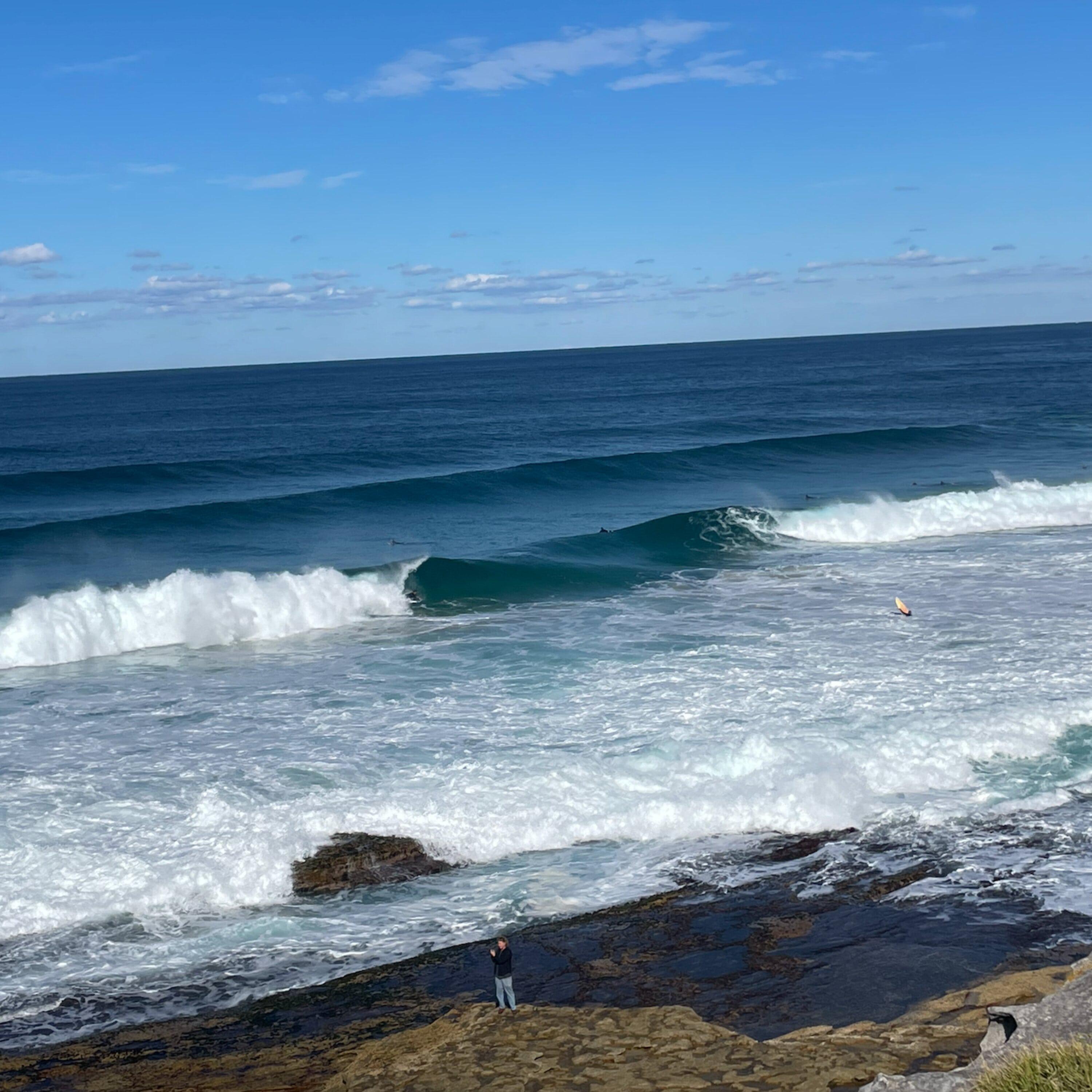 Постер альбома Big Swell Waves Crashing Bronte Beach