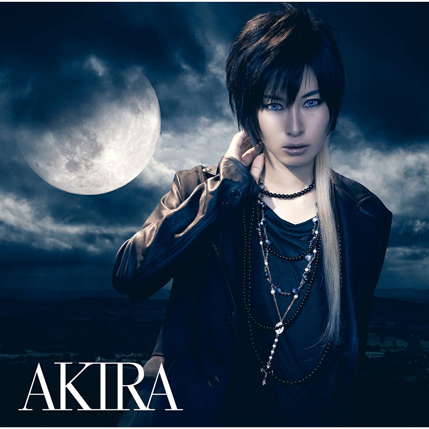 AKIRA - Checkmate