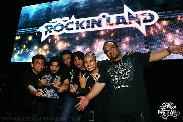 Ящер коррозия металла. Коррозия металла группа состав. Brothers of metal вокалистка. Metal last. Whiplash группа.