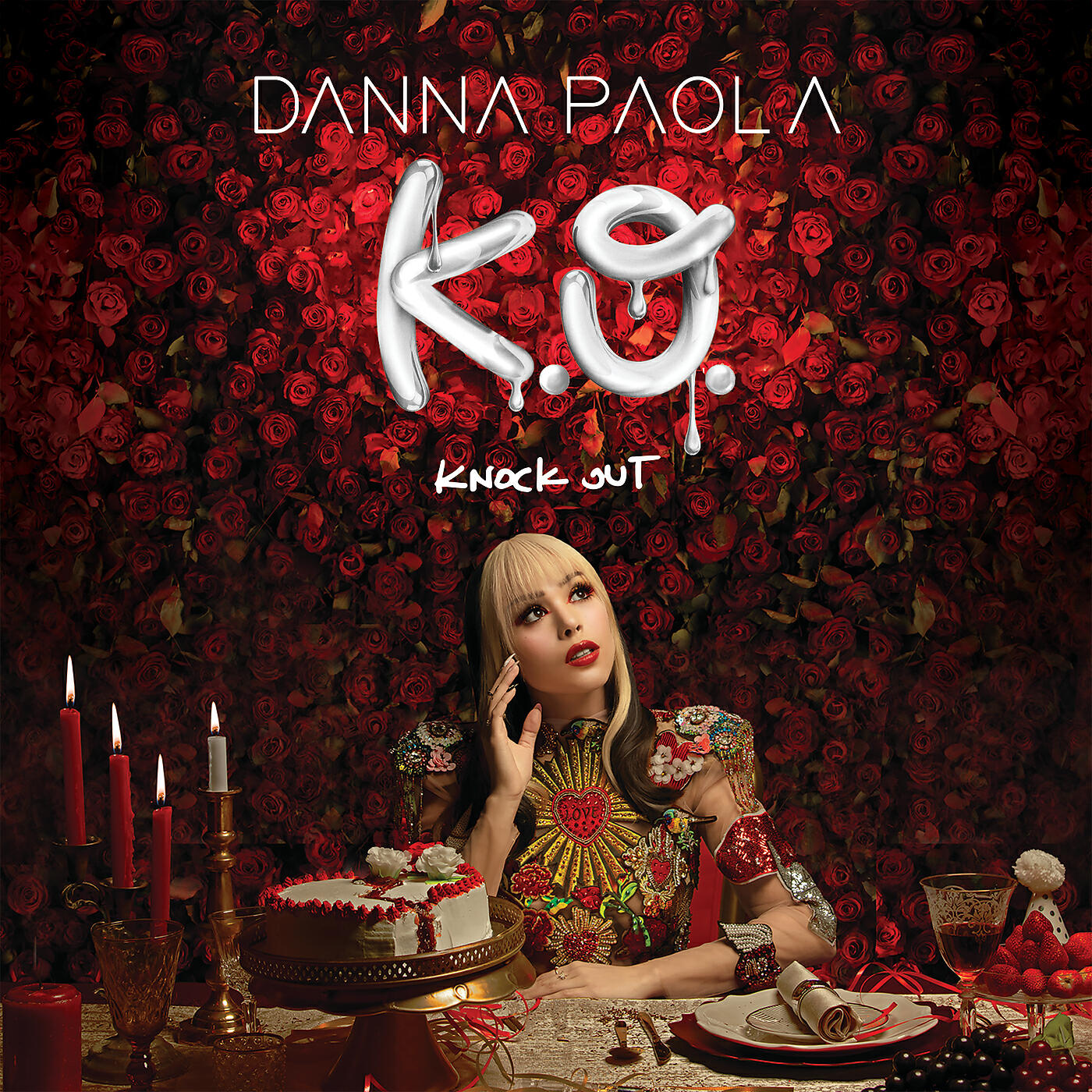 Danna Paola - No Bailes Sola