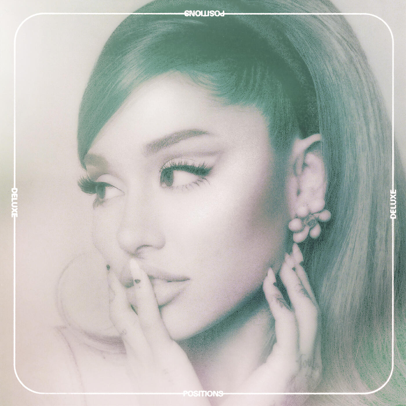 Ariana Grande - motive