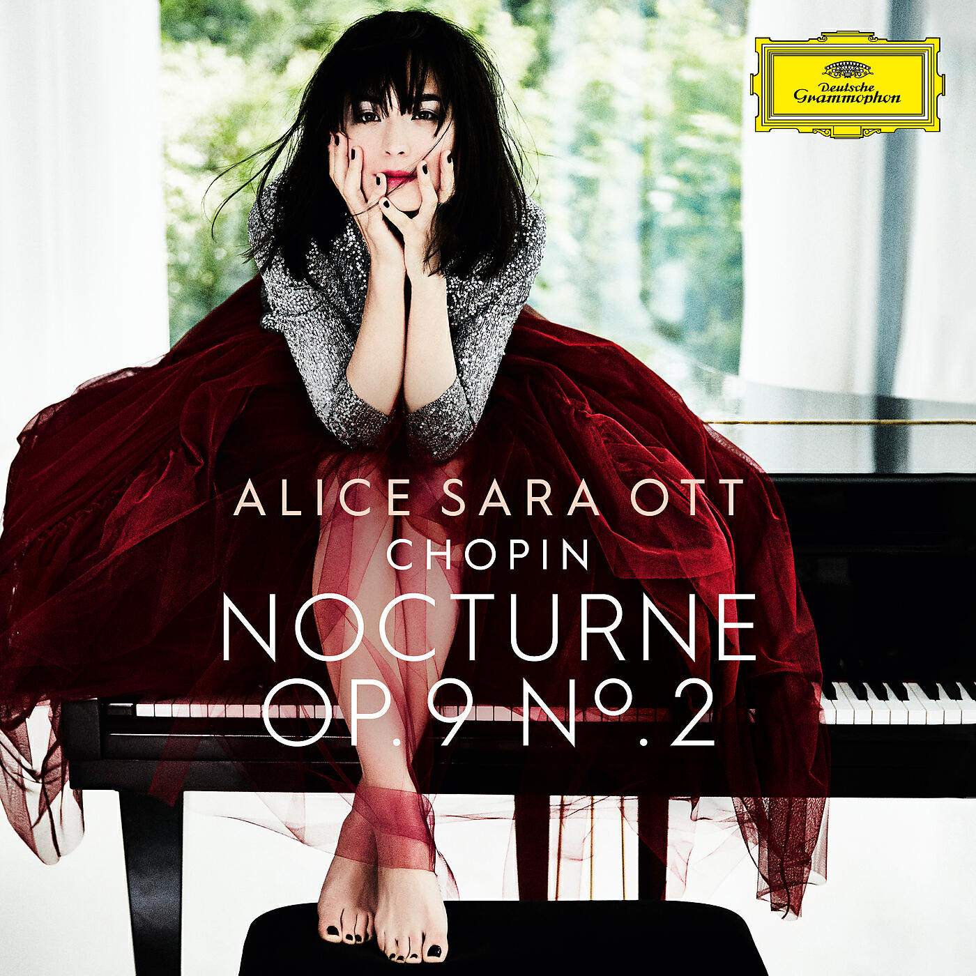 Alice Sara Ott - Chopin: Nocturnes, Op. 9 - No. 2 in E Flat Major. Andante