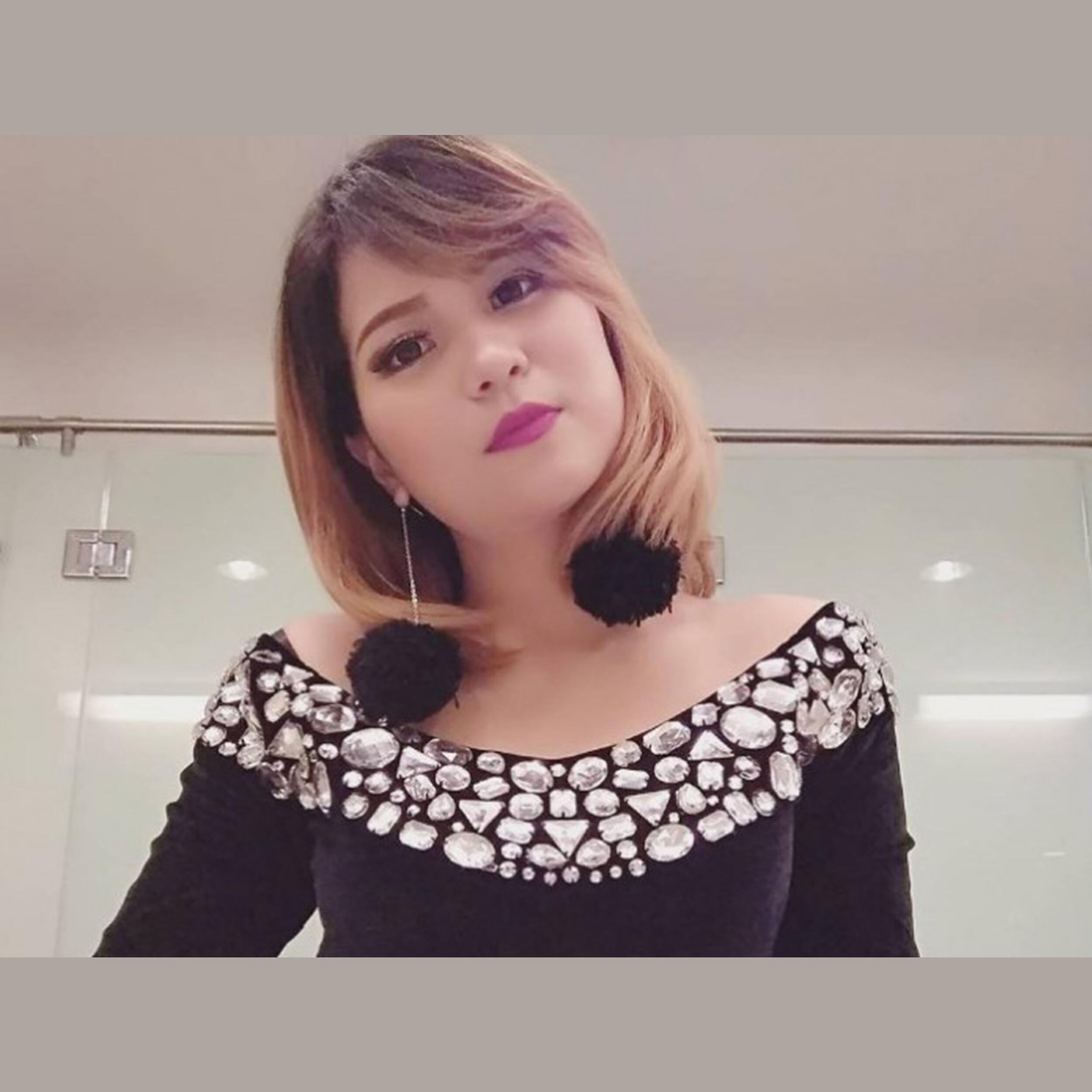 Fitri Tamara - Kelendi Maning