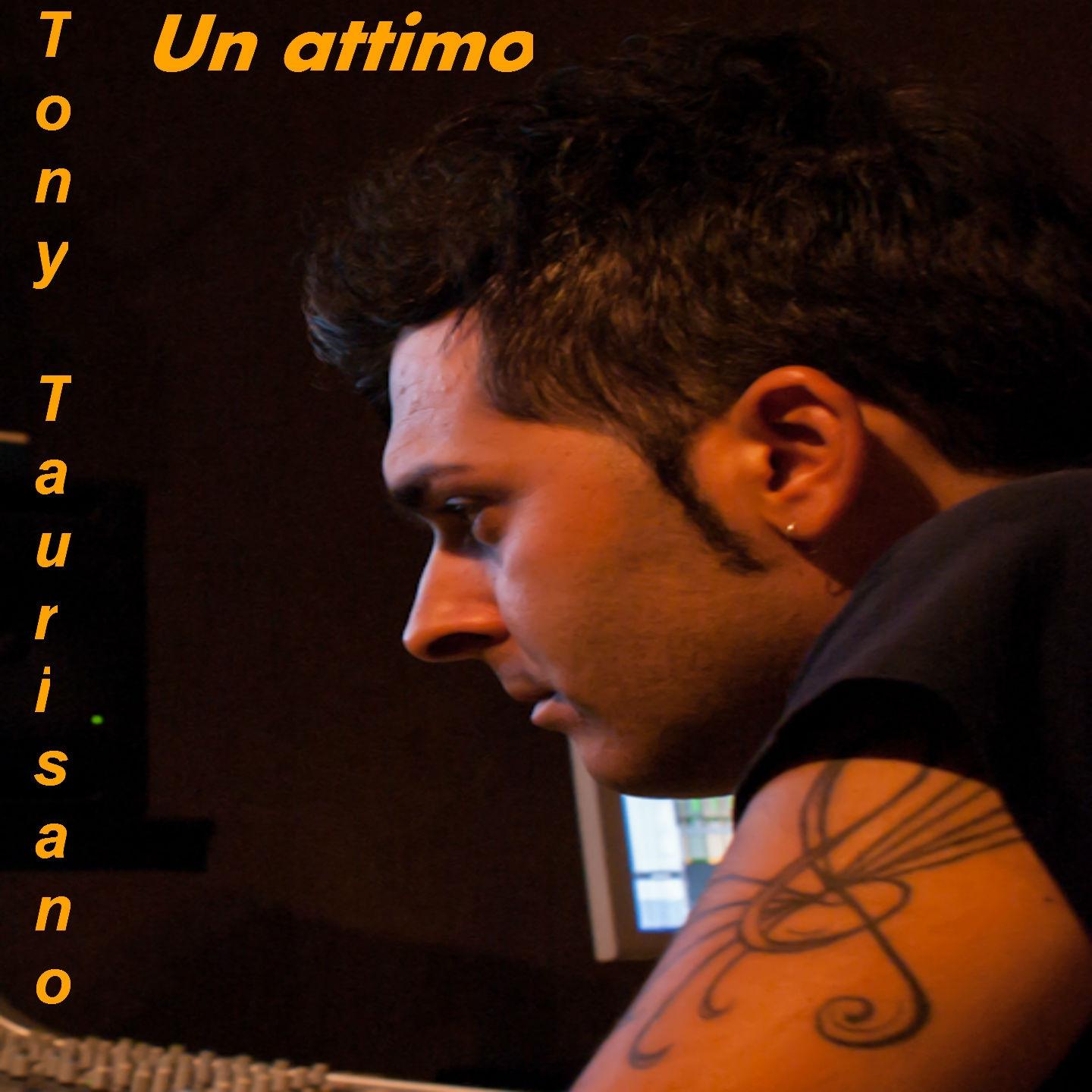 Постер альбома Un attimo