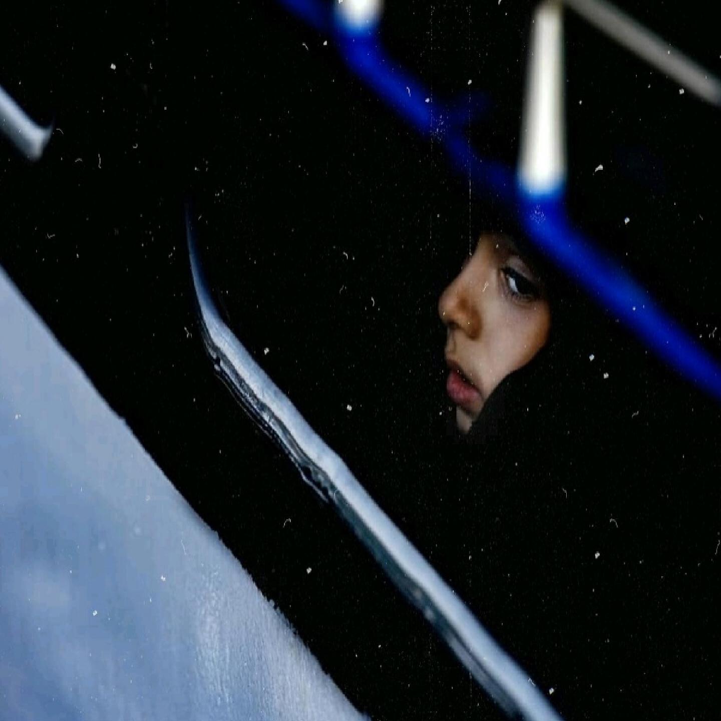 Hirai Zerdüş - Kan Yerine Çiçek Ekelim