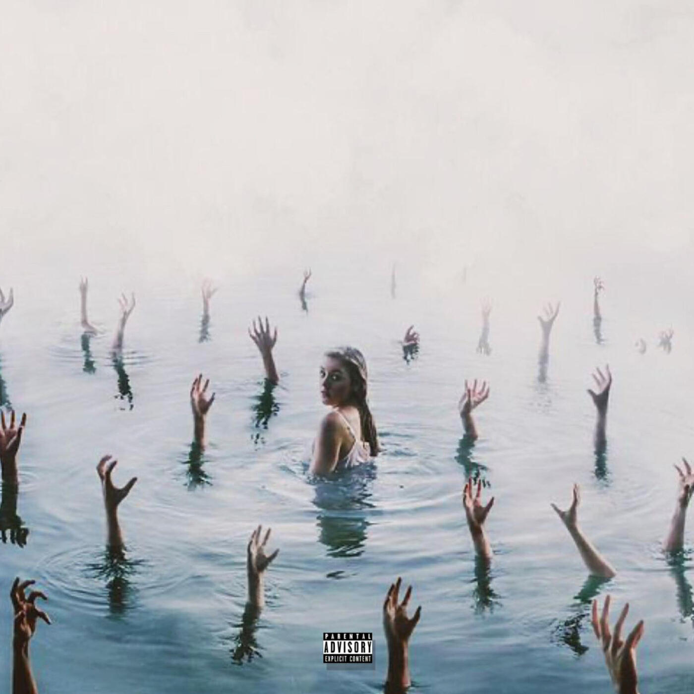 Парень тонет арт. Один топит другого. Человек задыхается в воде. Русалка и матрос. Голова под водой.