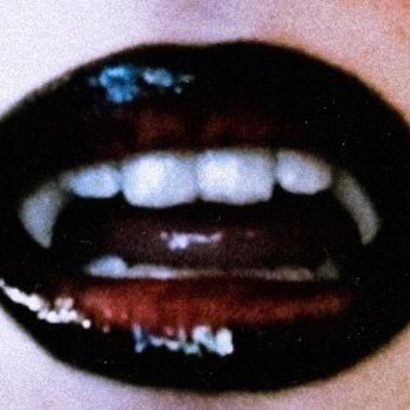 Scally Milano - Вампир