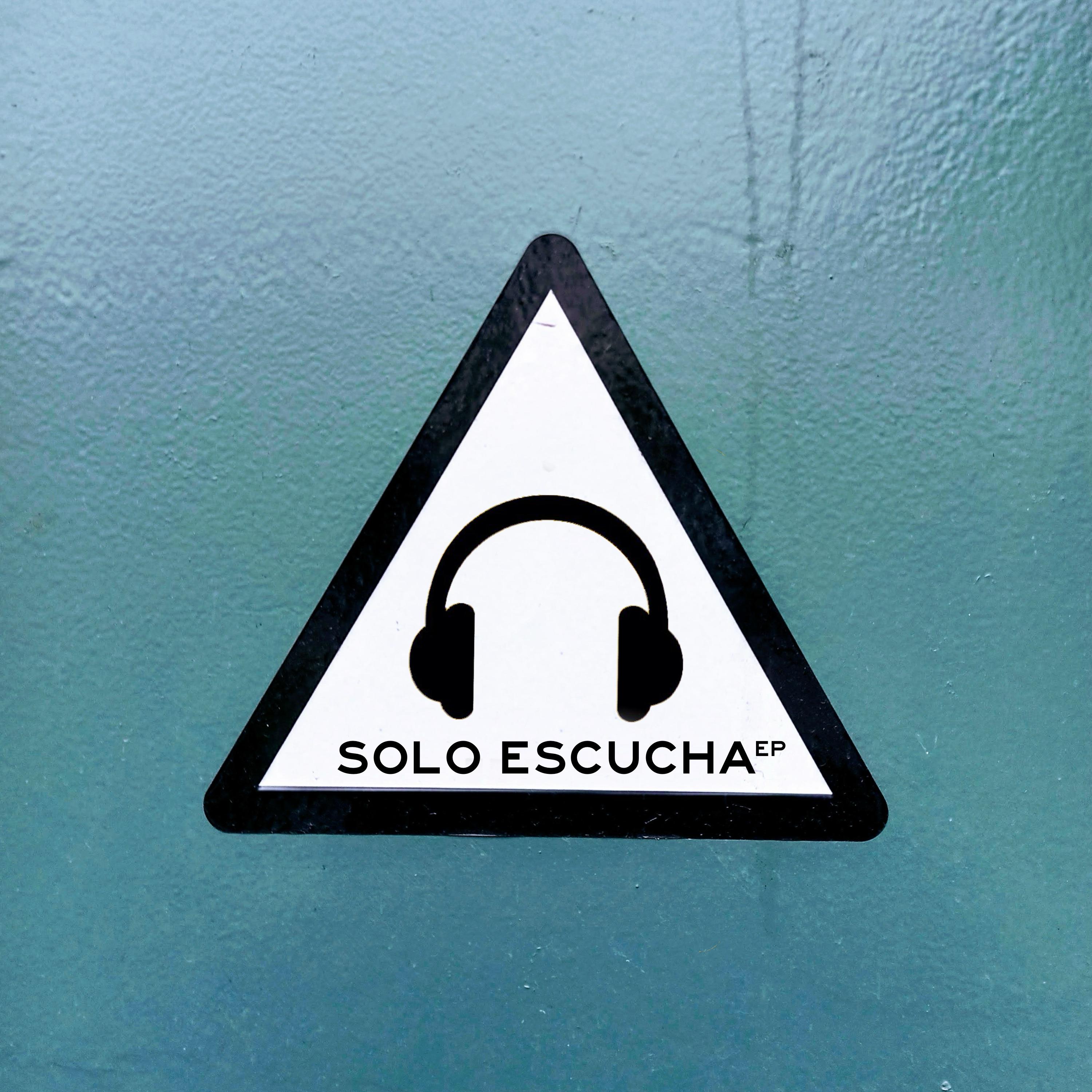 Постер альбома Solo Escucha