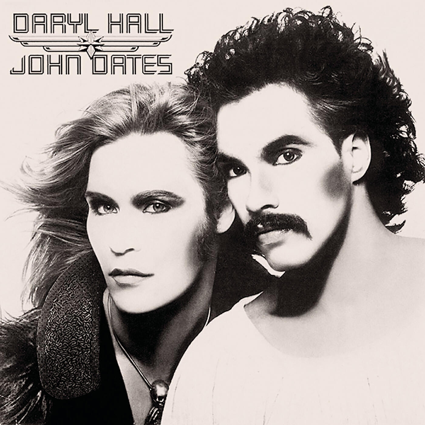 Daryl Hall & John Oates - Gino (The Manager)