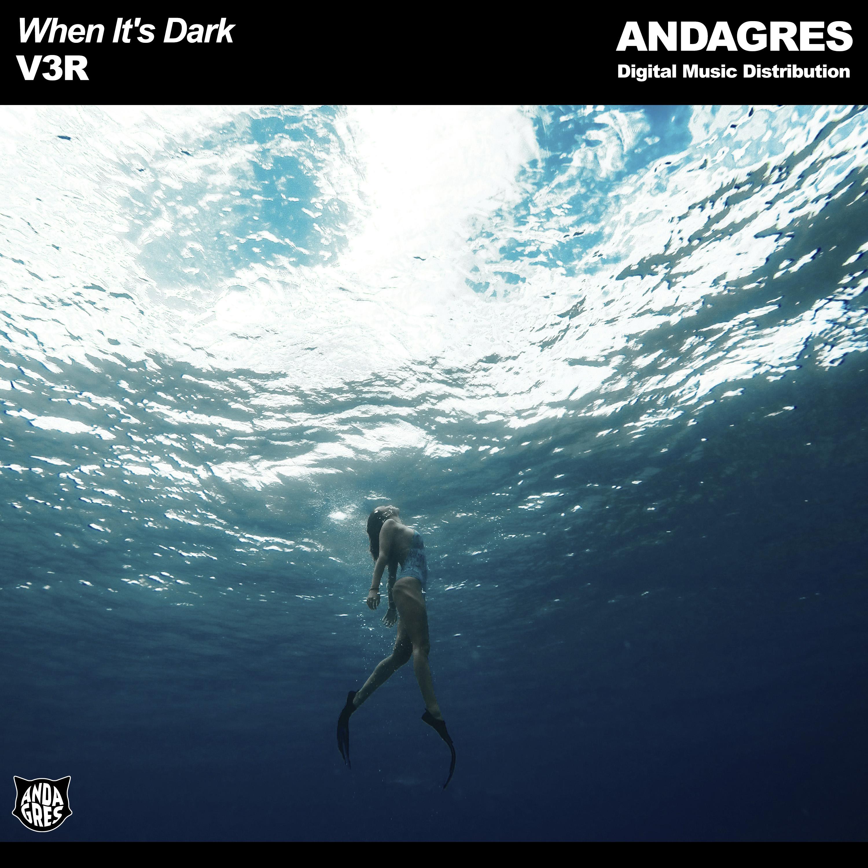 Постер альбома When It's Dark