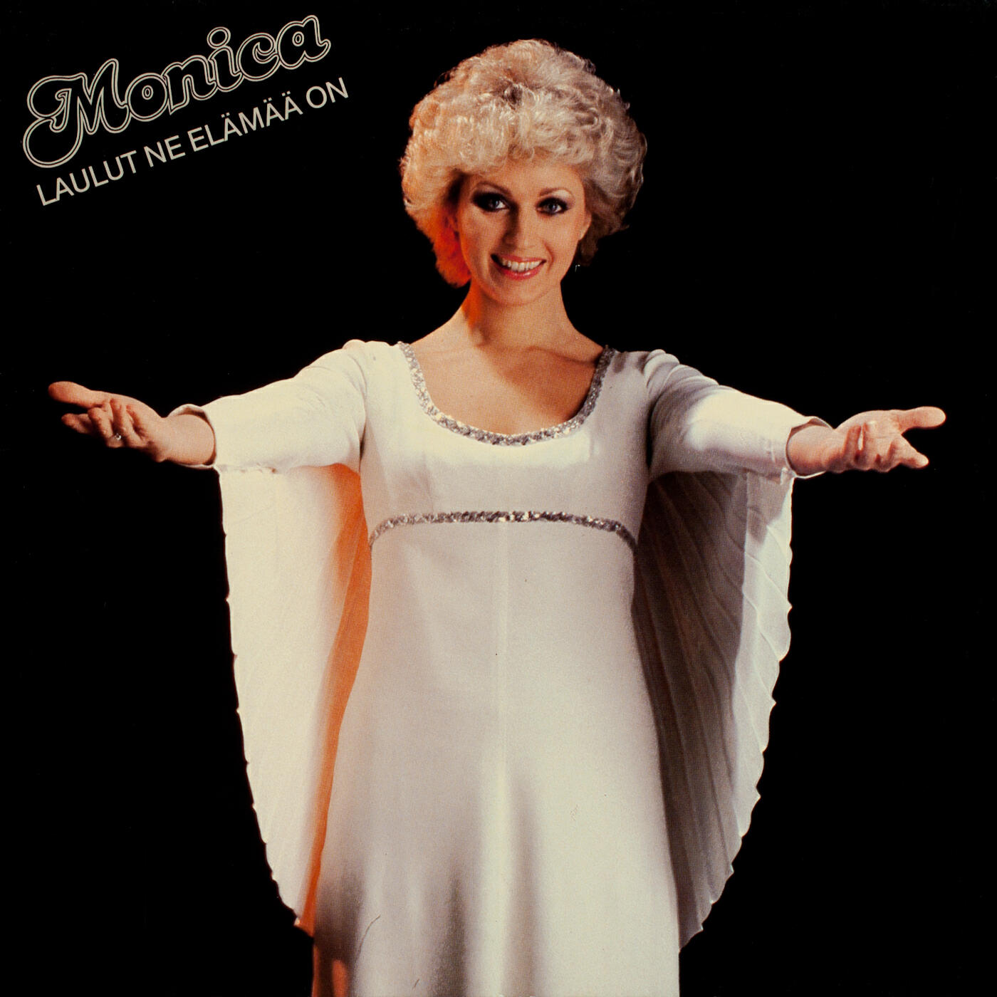 Monica Aspelund - Kättä lyö