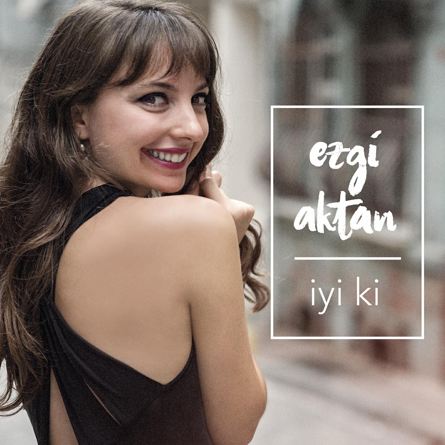 Ezgi Aktan - Oyun