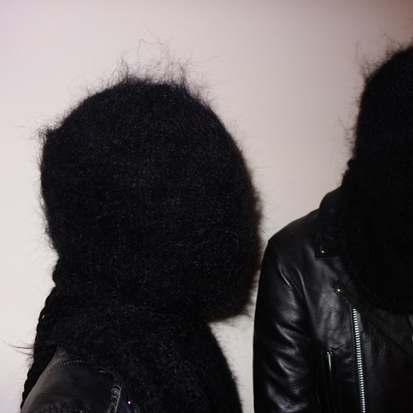 Crystal Castles - Concrete