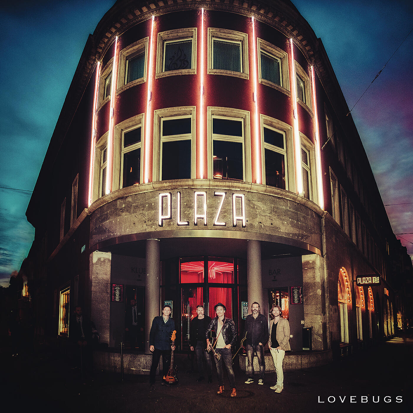 Lovebugs - Ceasefire (Live at the Plaza)