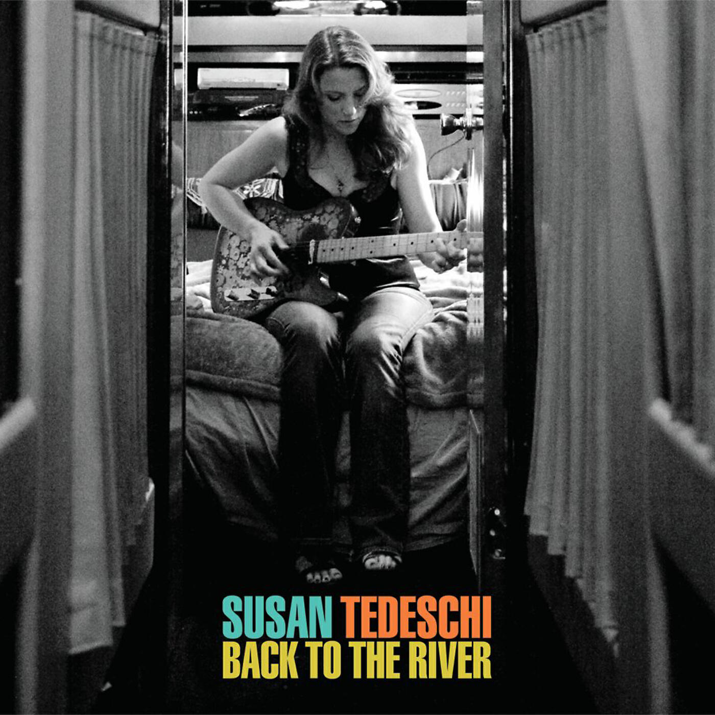 Susan Tedeschi - There's A Break In The Road (Album Version)