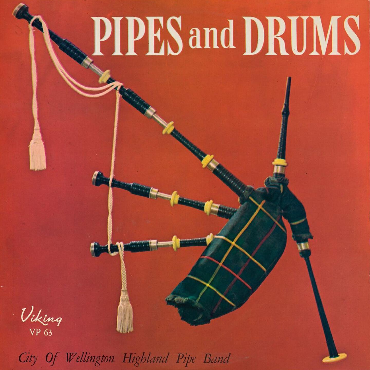 City Of Wellington Highland Pipe Band - Far o'er the Sea, Rowan Tree (Selection)