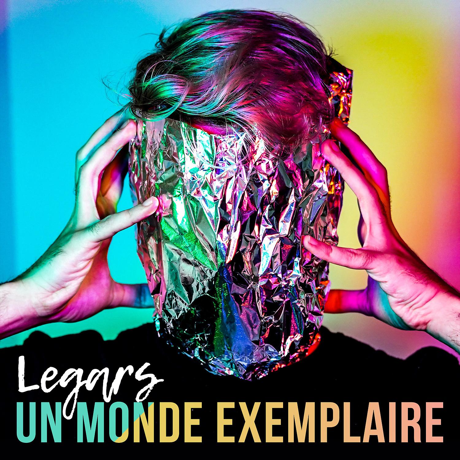 Постер альбома Un Monde Exemplaire