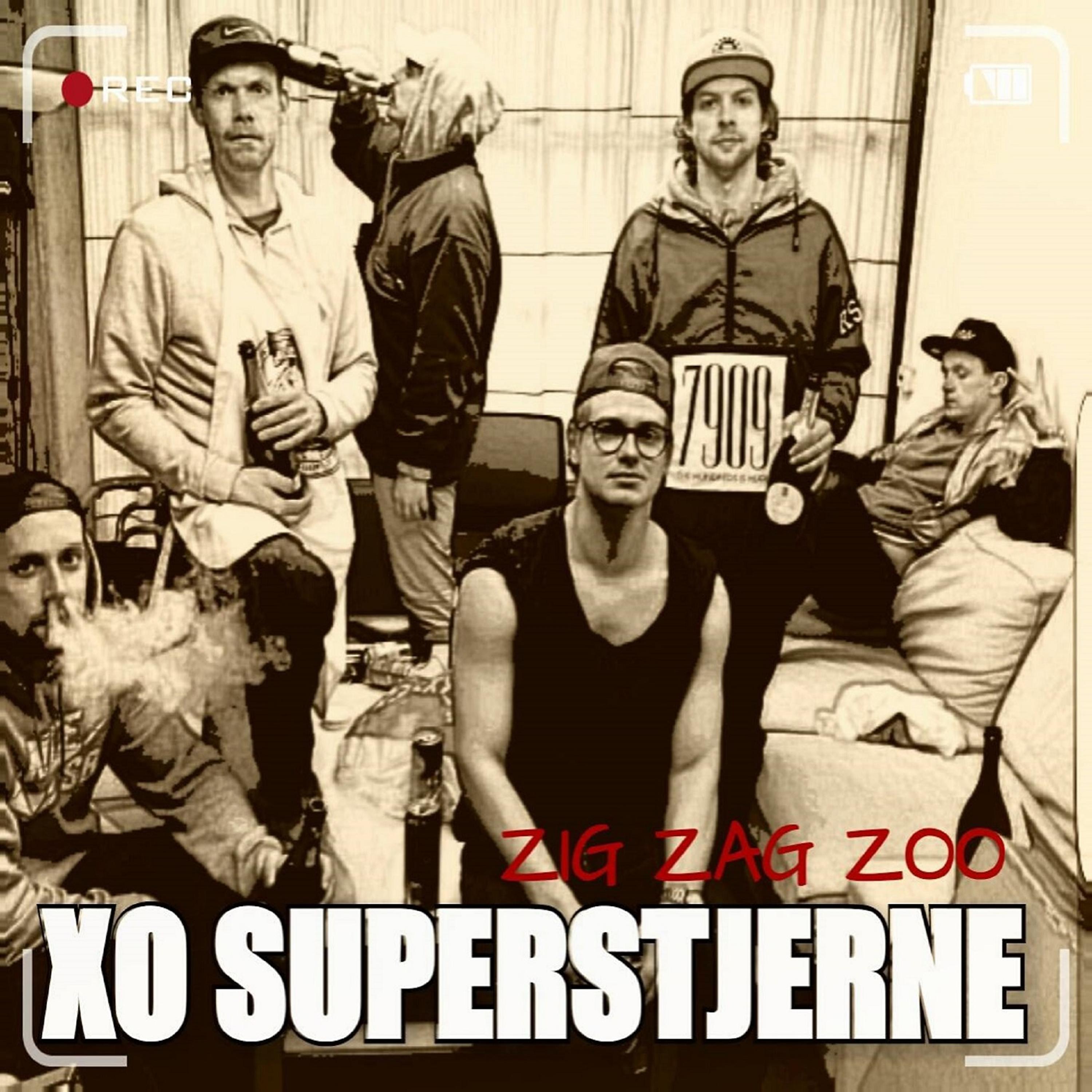 Постер альбома XO Superstjerne