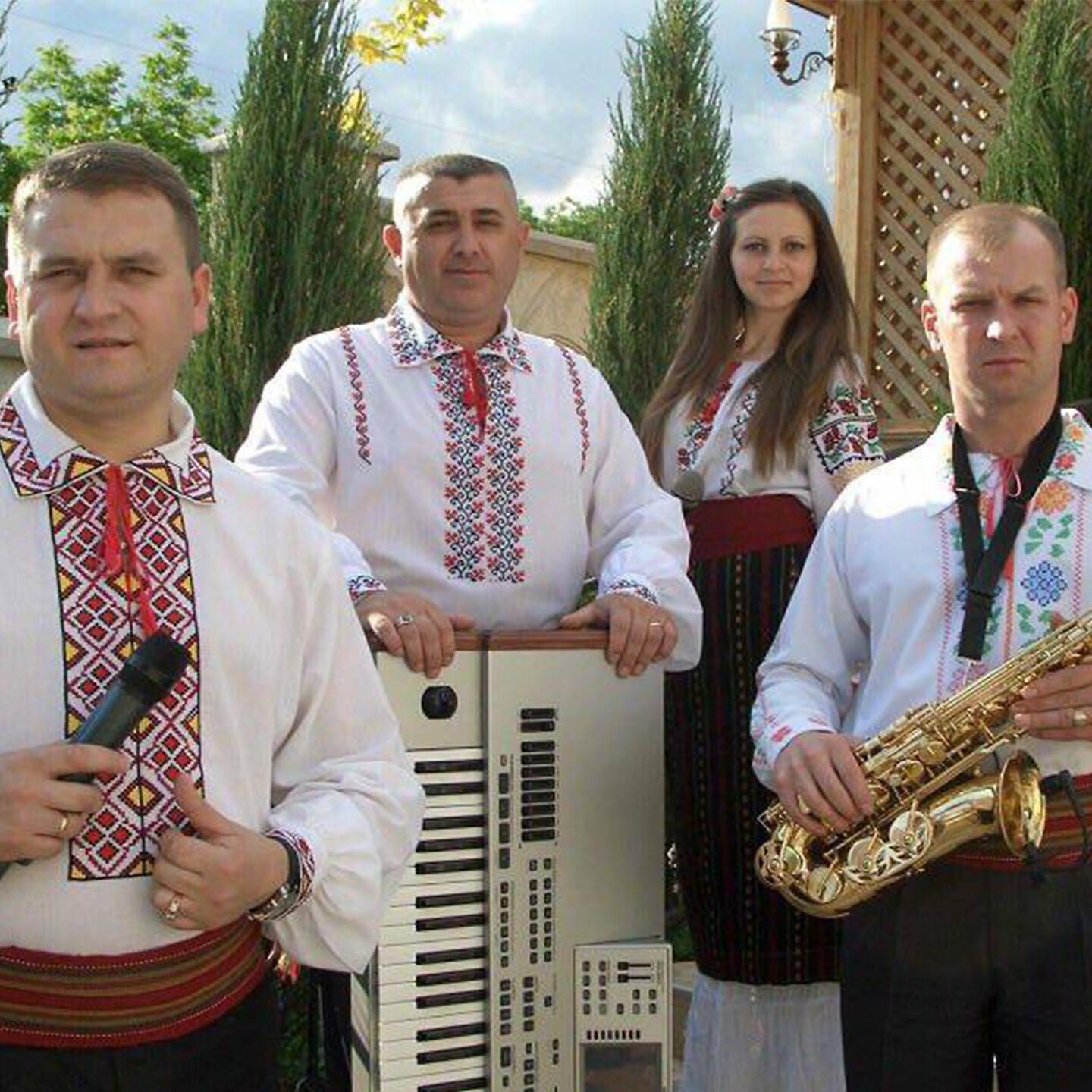 Formatia Etno Magic - Dupa Bani In Spania