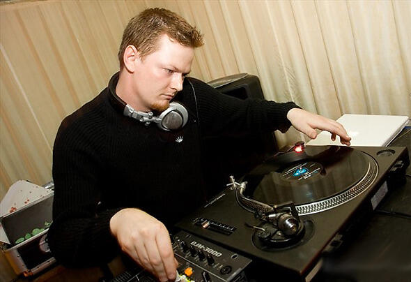 Dj charts