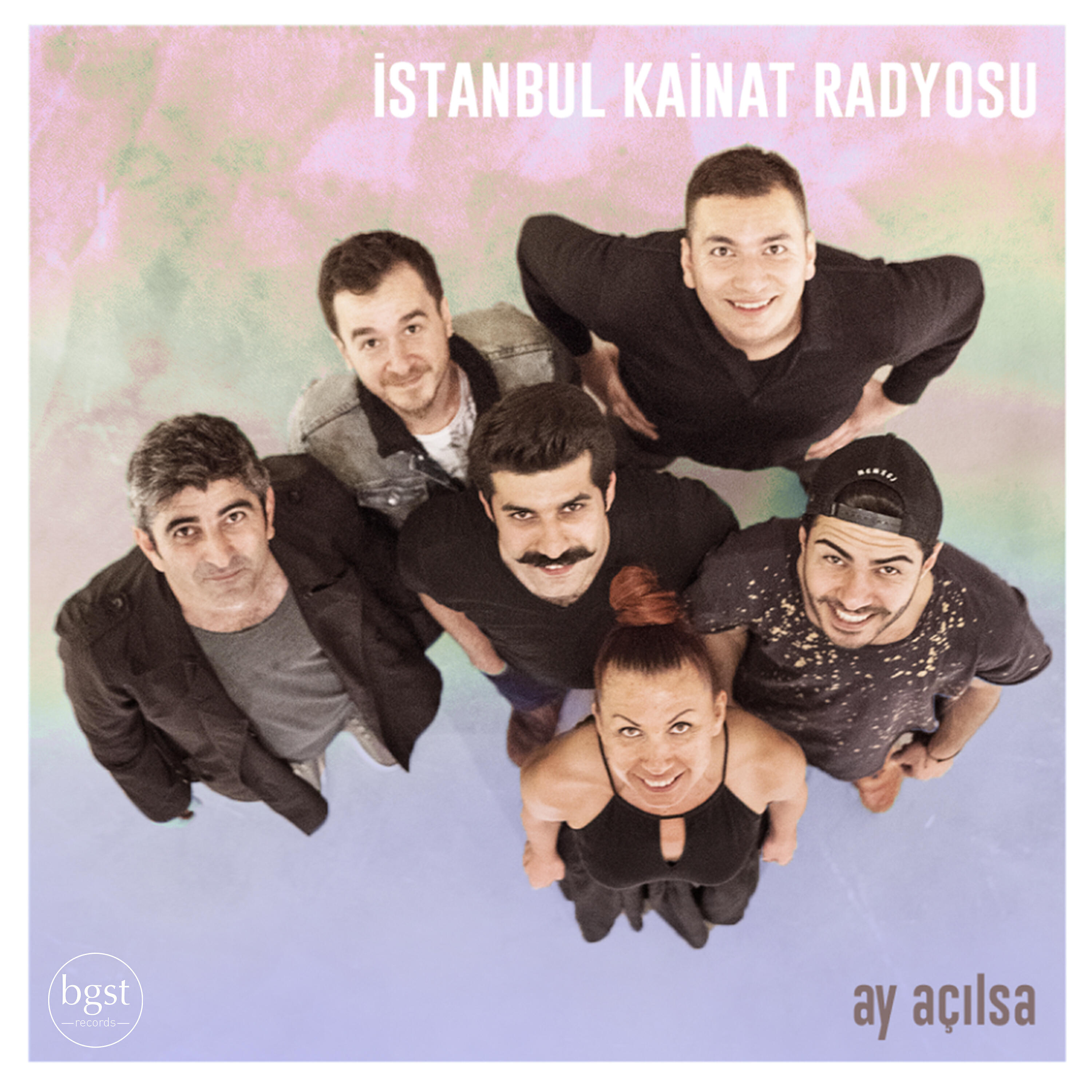 İstanbul Kâinat Radyosu - Dün Gece Yâr Hanesinde