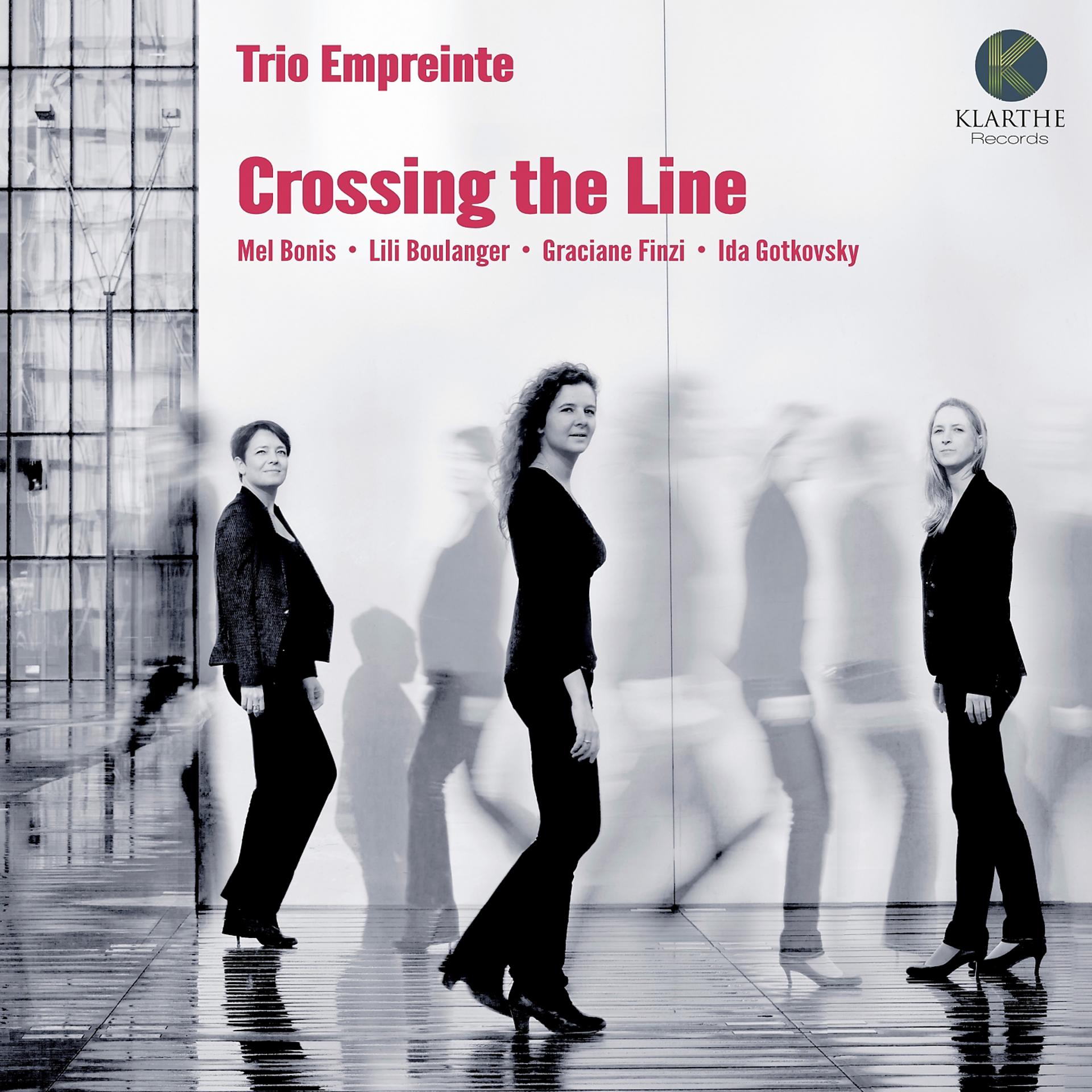Постер альбома Crossing the Line