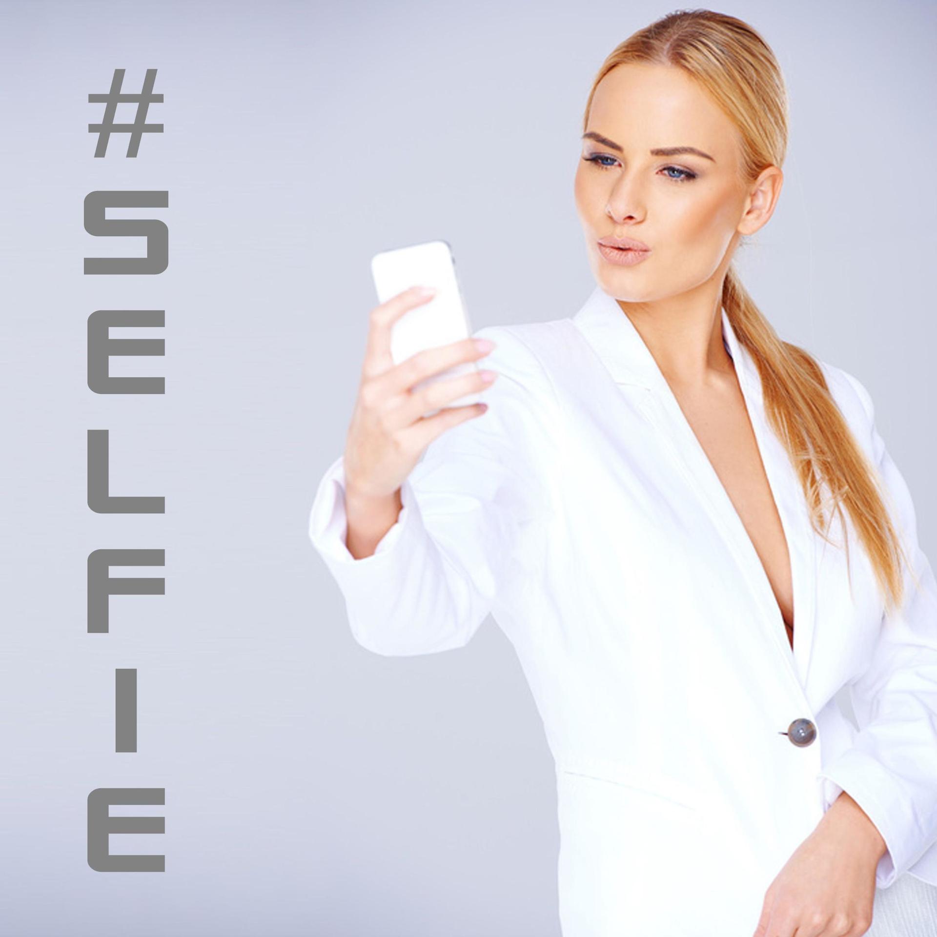 Постер альбома #selfie