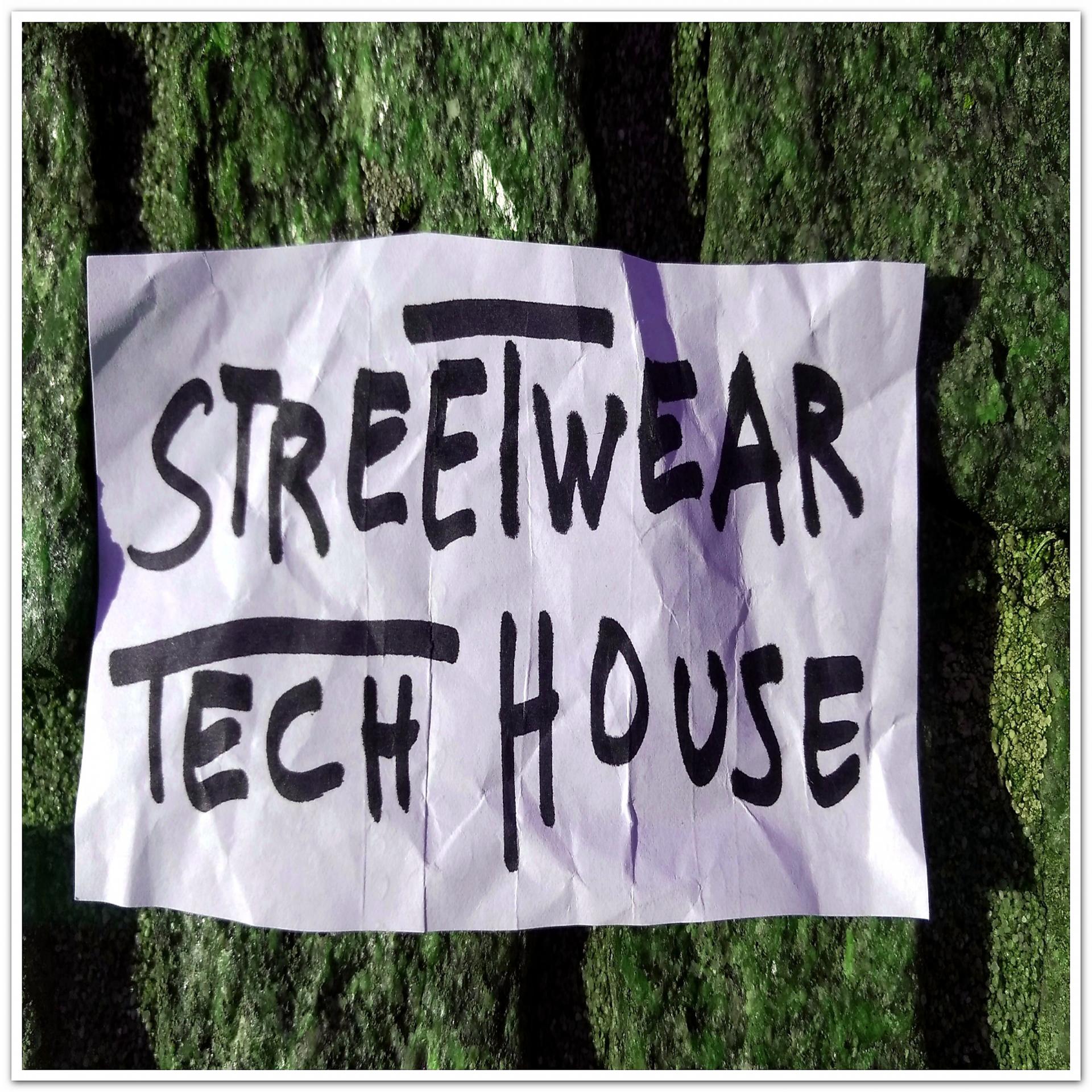 Постер альбома STREETWEAR TECH HOUSE