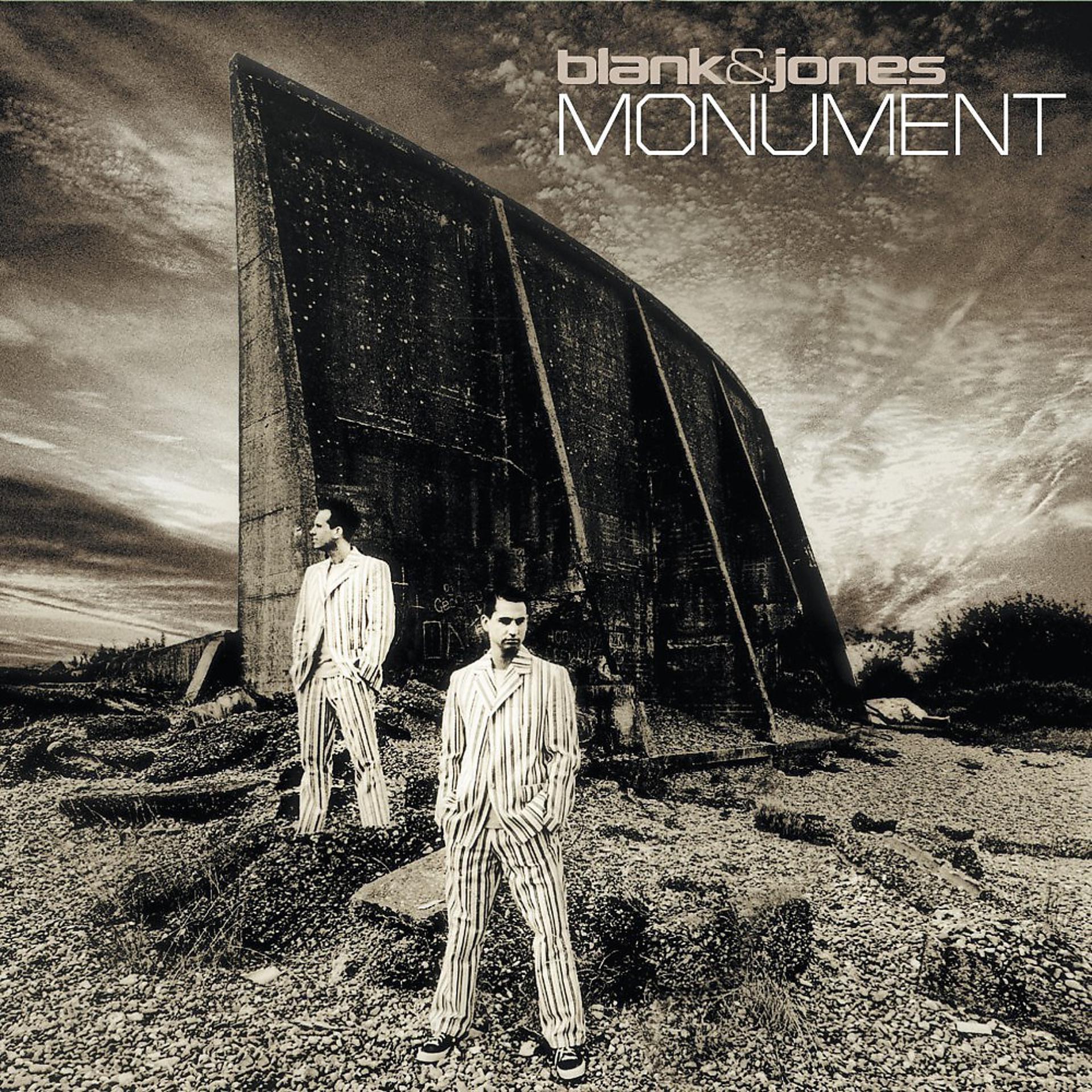 Постер альбома Monument (Super Deluxe Edition)